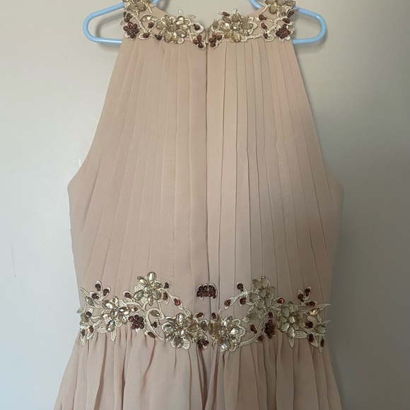 JJ’s House beautiful dress size 4 (with inbuilt padded bra) - Picture 7 of 8